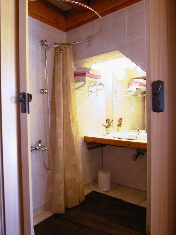 La Glycine Hotell Asnelles Eksteriør bilde